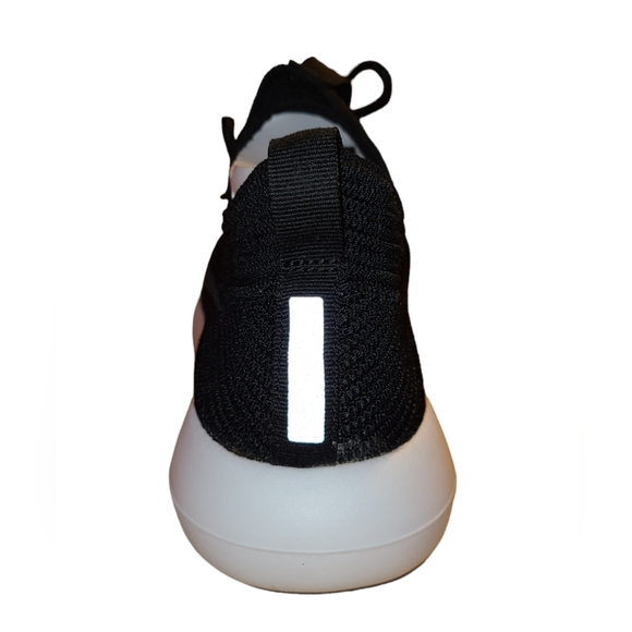 Nike size 7.5 black/white shoe - Picture 11 of 14